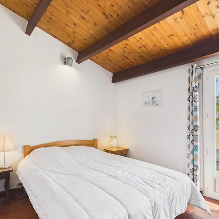 550m De La Plage, Maison Pour 4 Adultes 2 Enfants