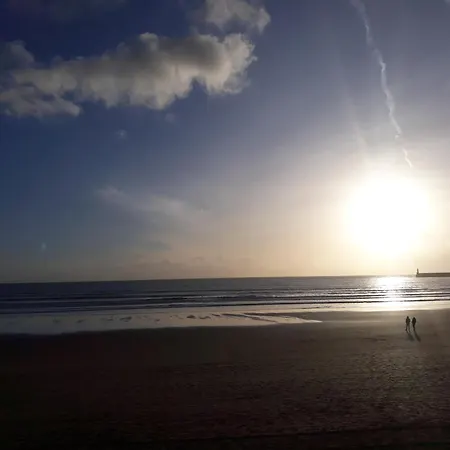 550m De La Plage, Maison Pour 4 Adultes 2 Enfants